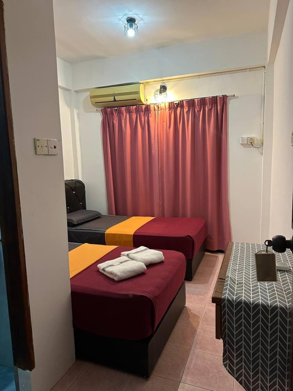 Teresek View Motel Kuala Tahan Luaran gambar